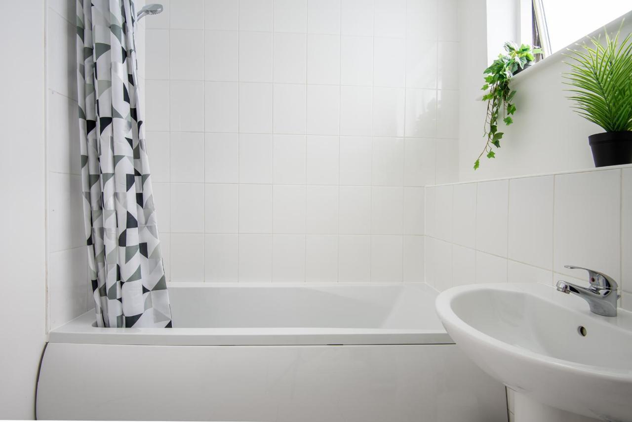 לונדון Stunning 2Bed Brick Lane Apartment מראה חיצוני תמונה